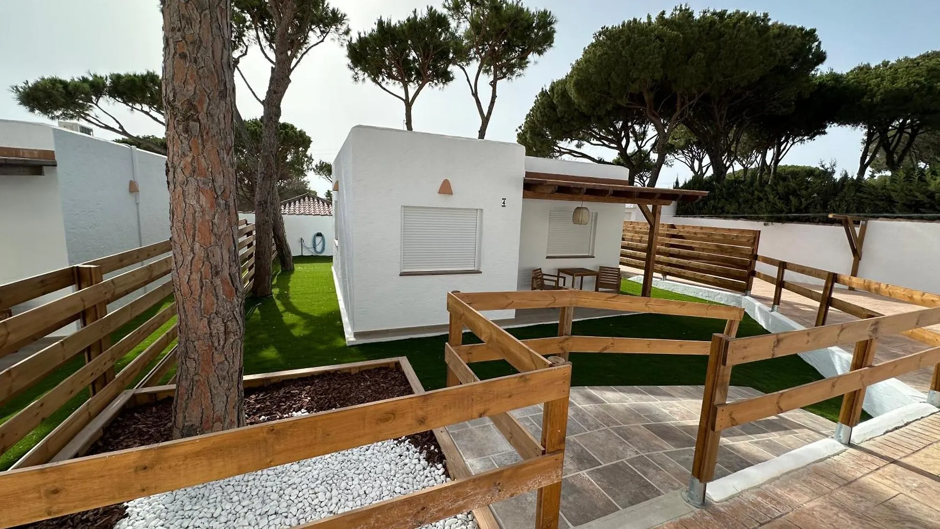 Cocos Sun Guest House Chiclana de la Frontera Spain